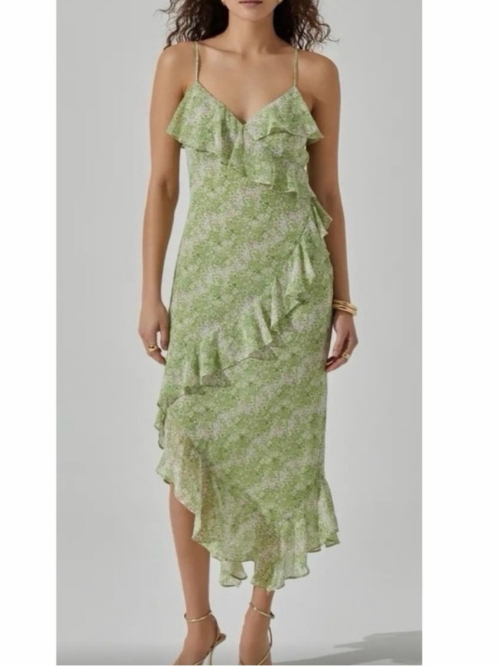 ASTR the Label Green Floral Midi Dress size medium